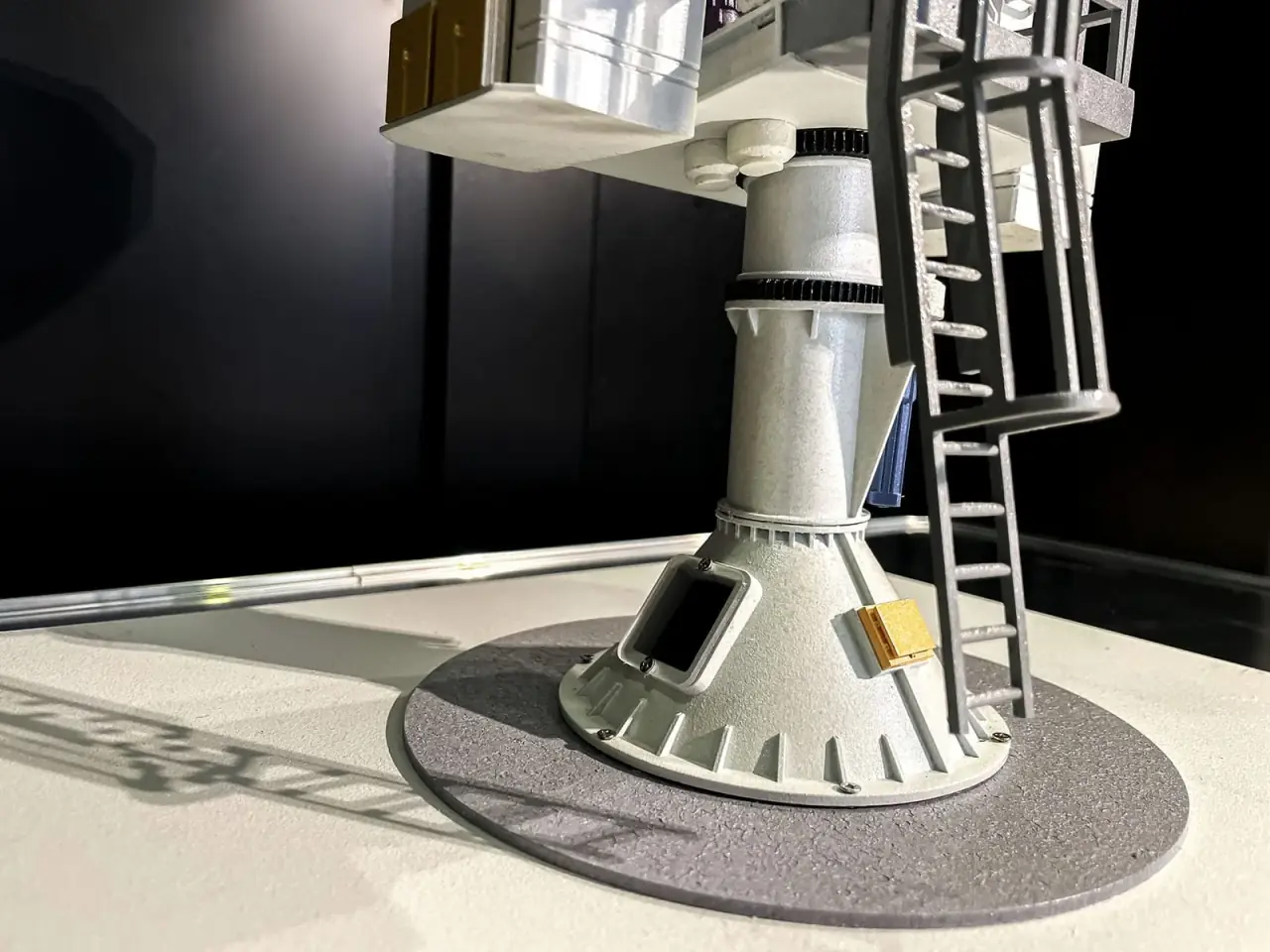 TASA | Modular Magnetic Teaching Model — project photograph 6