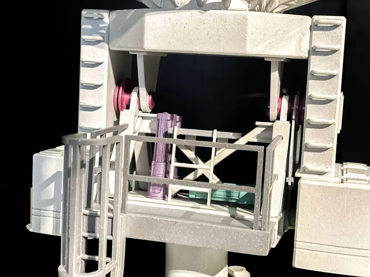 TASA | Modular Magnetic Teaching Model — project photograph 2