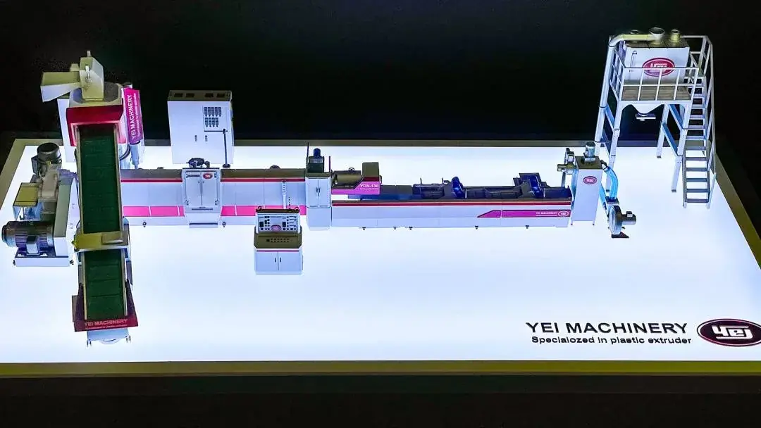 YE I MACHINERY FACTORY | Plastic Recycling Equipment Display Model