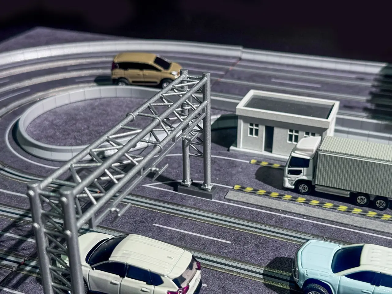 FETCi | Interactive Electronic Toll Collection Model — project photograph 9