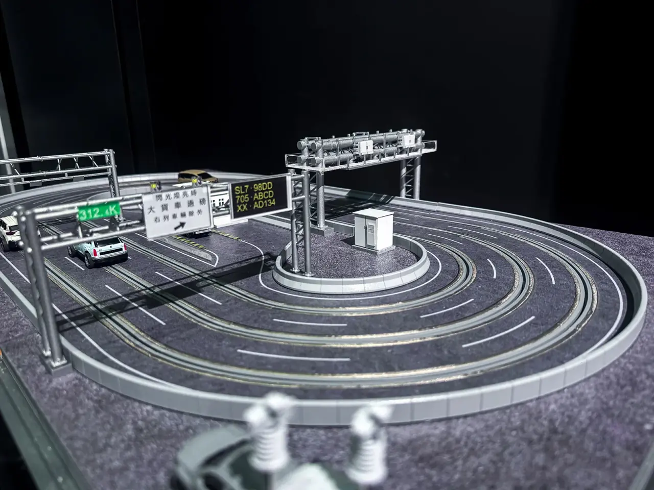 FETCi | Interactive Electronic Toll Collection Model — project photograph 6