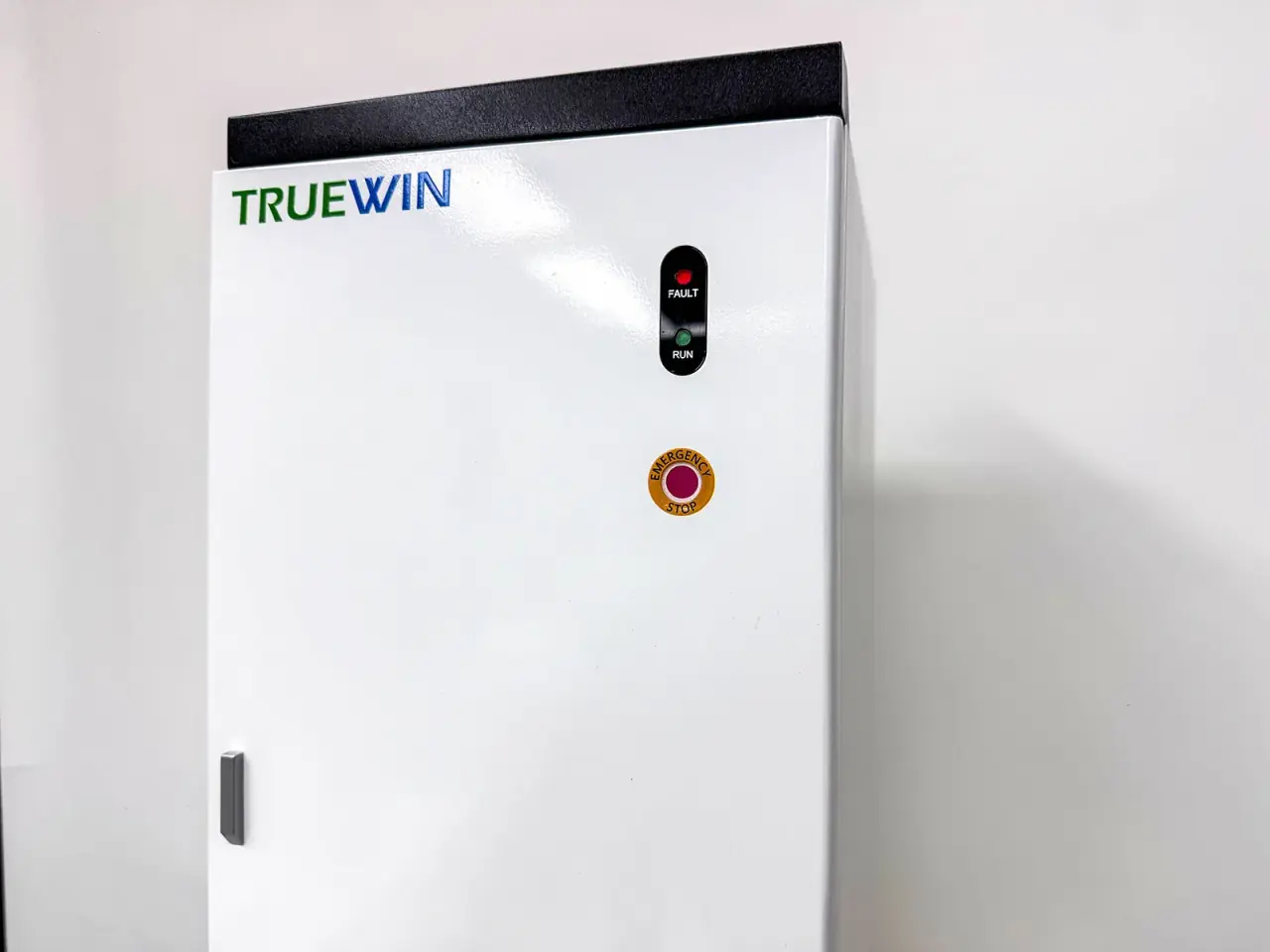 Energy Storage Cabinet | All-in-One Display Model — project photograph 8