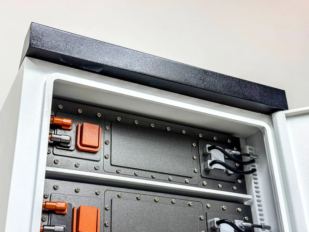 Energy Storage Cabinet | All-in-One Display Model — project photograph 9