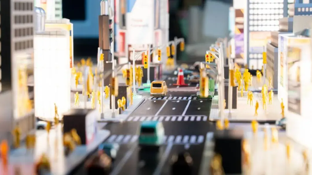 Guanglin Intelligent Technology | Times Square Smart Traffic-Signal Model