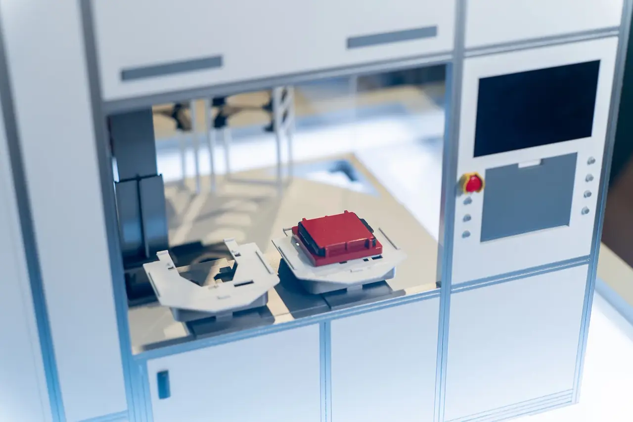 TSC | Automated Warehouse System Model — project photograph 8