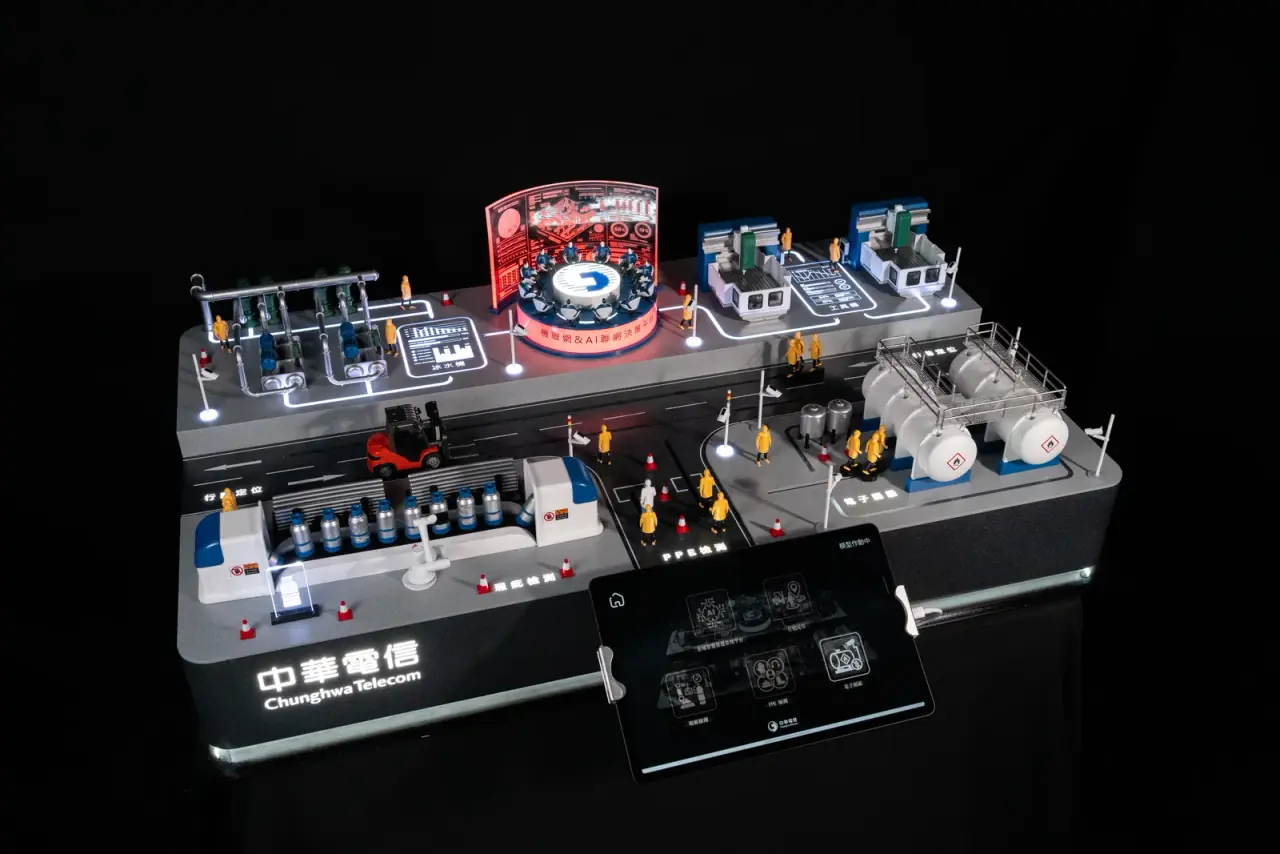 Chunghwa Telecom | 5G Smart Factory Model and Video — project photograph 2