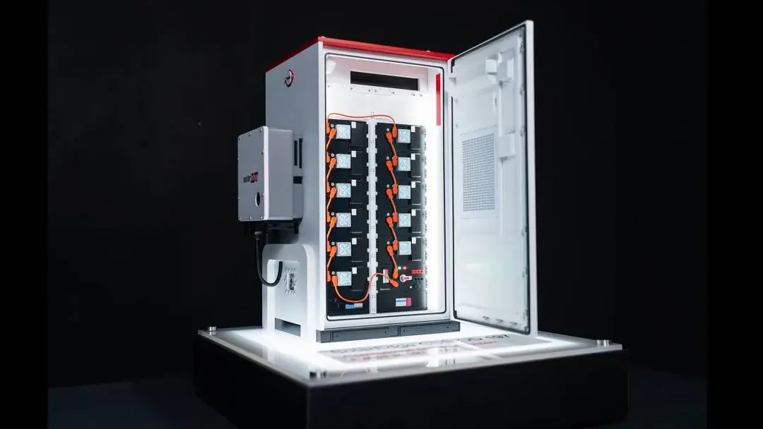 SolarEdge | Lighting Upgrade for an Energy Equipment Model