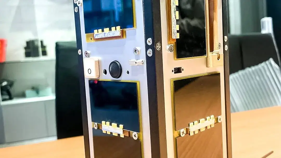National Cheng Kung University | Communications Equipment Model