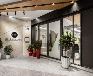 MaxModel Studio Entrance & Reception