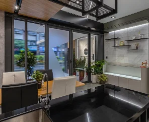 MaxModel High-Ceiling Showroom & Conference Area